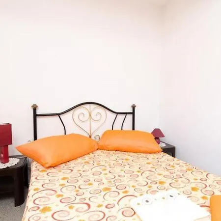 Dalmatin Uljana - Two-bedroom 2 Žuljana