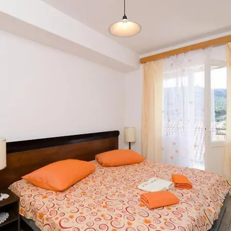 Dalmatin Uljana - Two-bedroom 2 Apartman Žuljana
